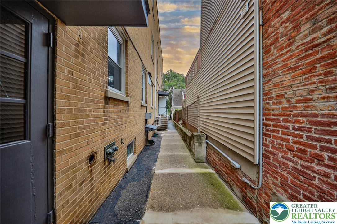 123 North 2nd Street Property Photo 35