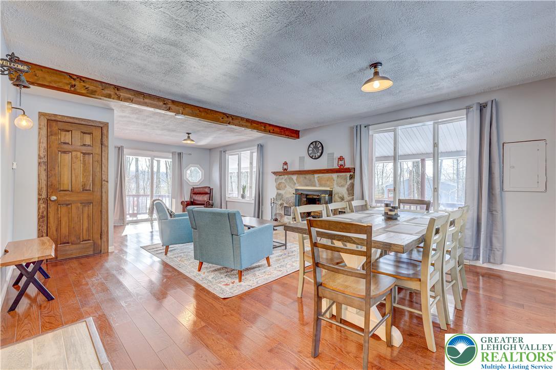 143 Cathleen Drive Property Photo 3