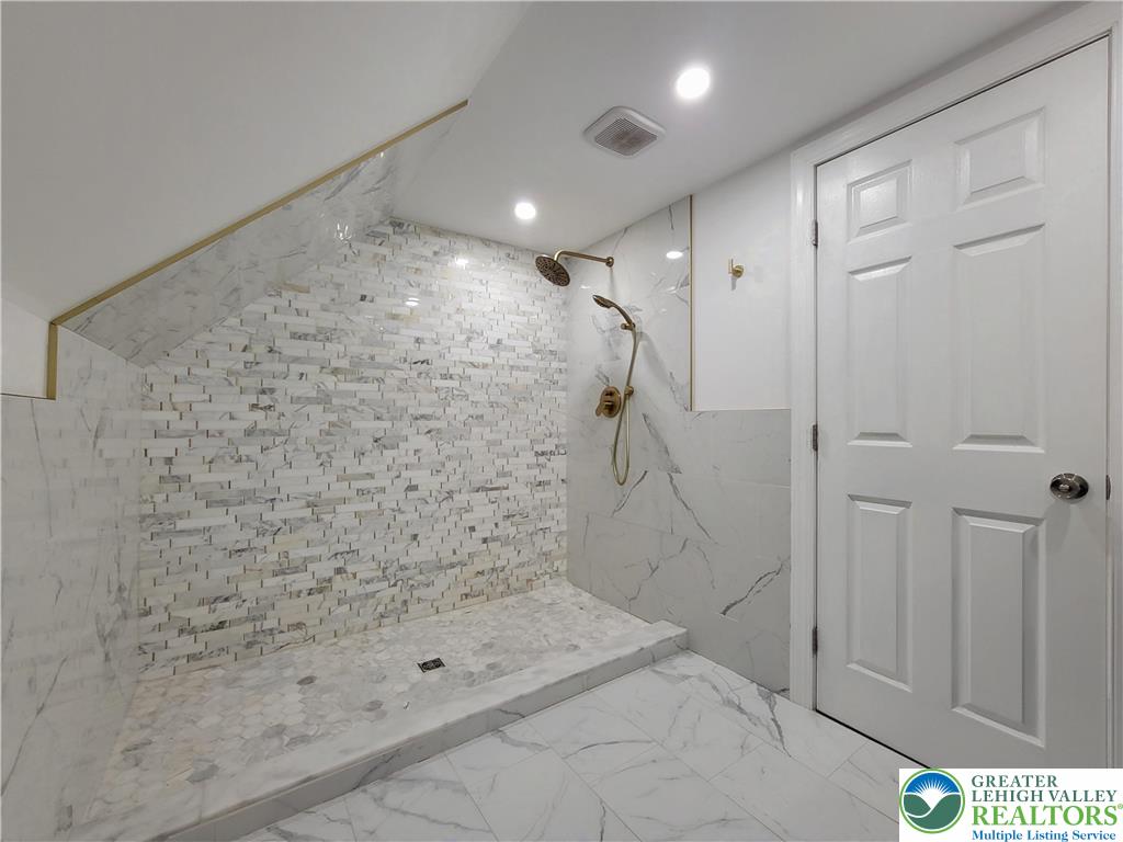 143 Cathleen Drive Property Photo 18