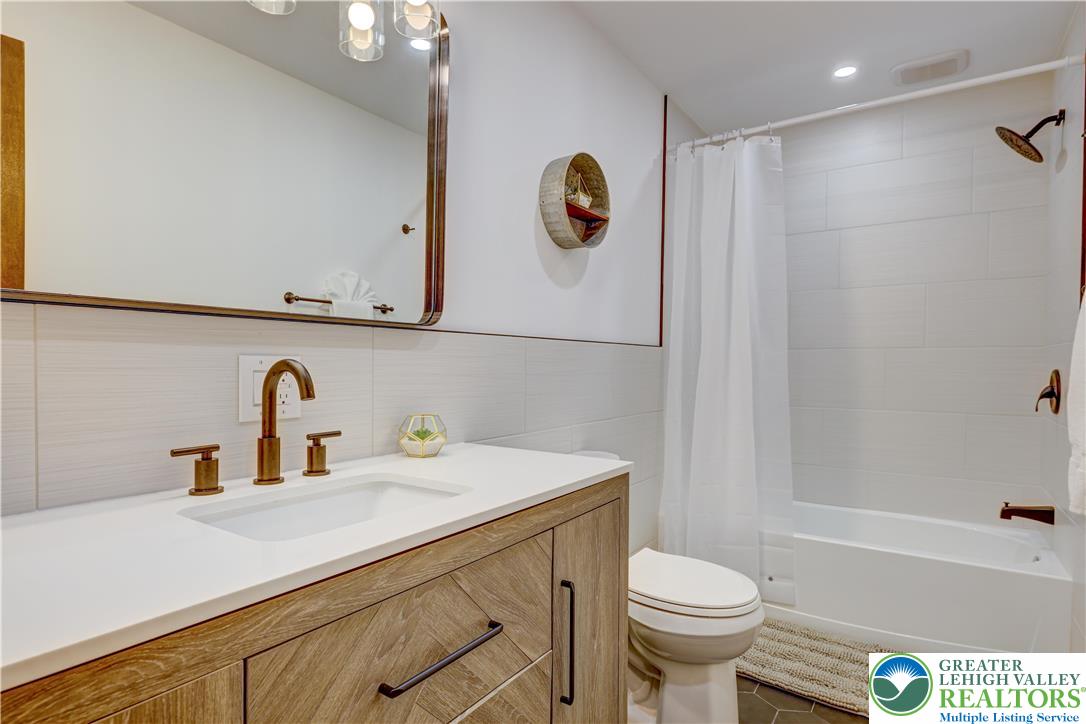 143 Cathleen Drive Property Photo 31