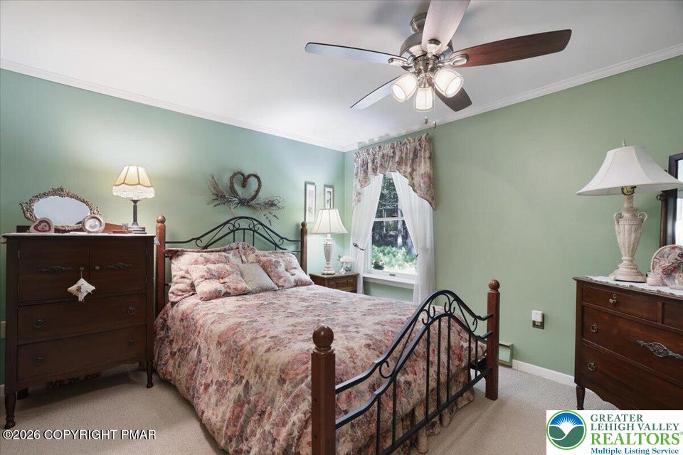 137 Outer Drive Property Photo 20