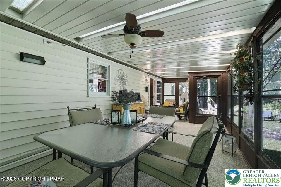 137 Outer Drive Property Photo 24