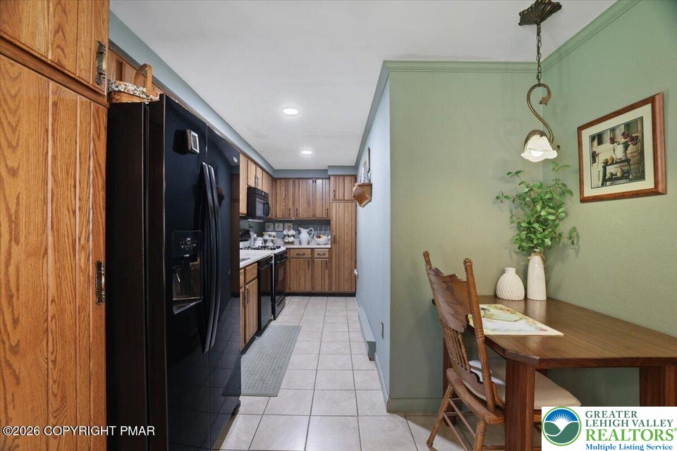 137 Outer Drive Property Photo 29