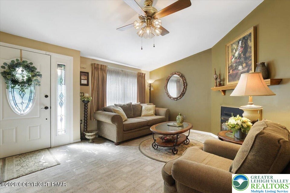 137 Outer Drive Property Photo 39