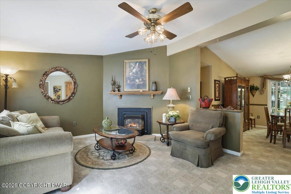 137 Outer Drive Property Photo 40