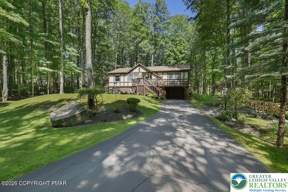 137 Outer Drive Property Photo 43
