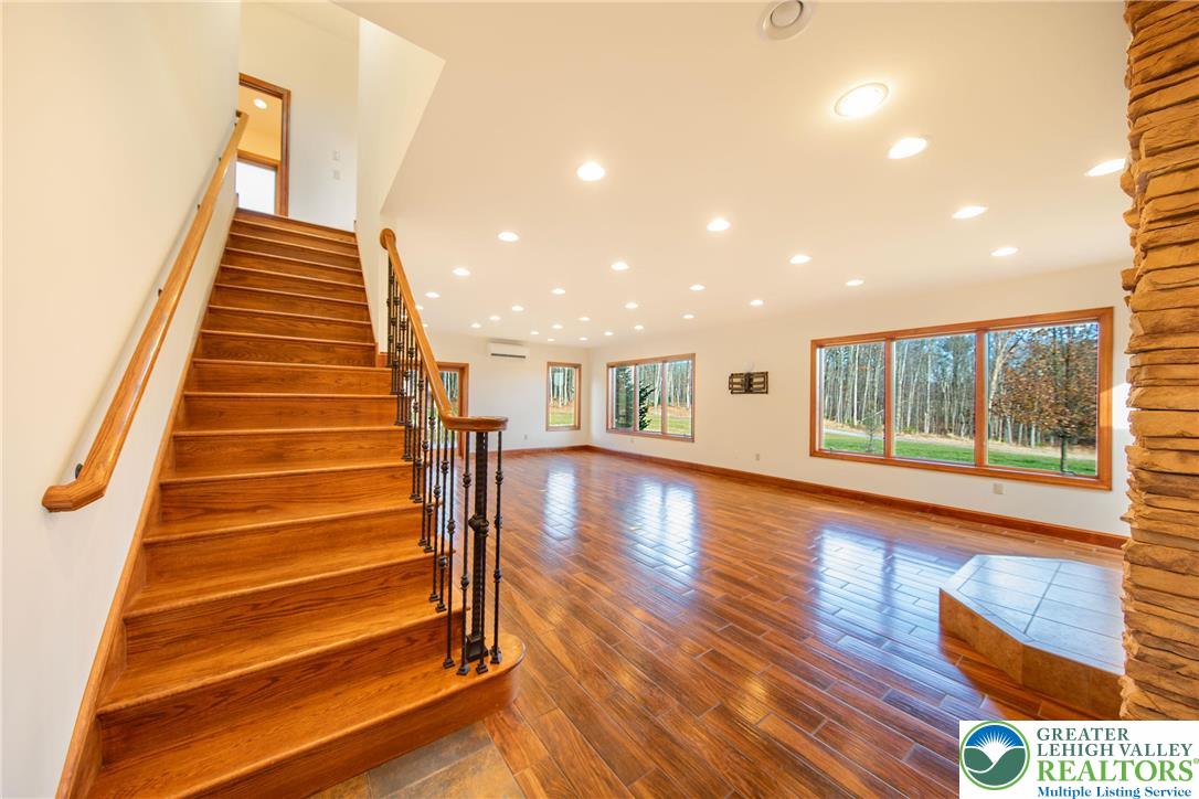 374 Packer Drive Property Photo 17