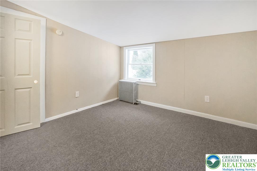 612 East Front Street Property Photo 19