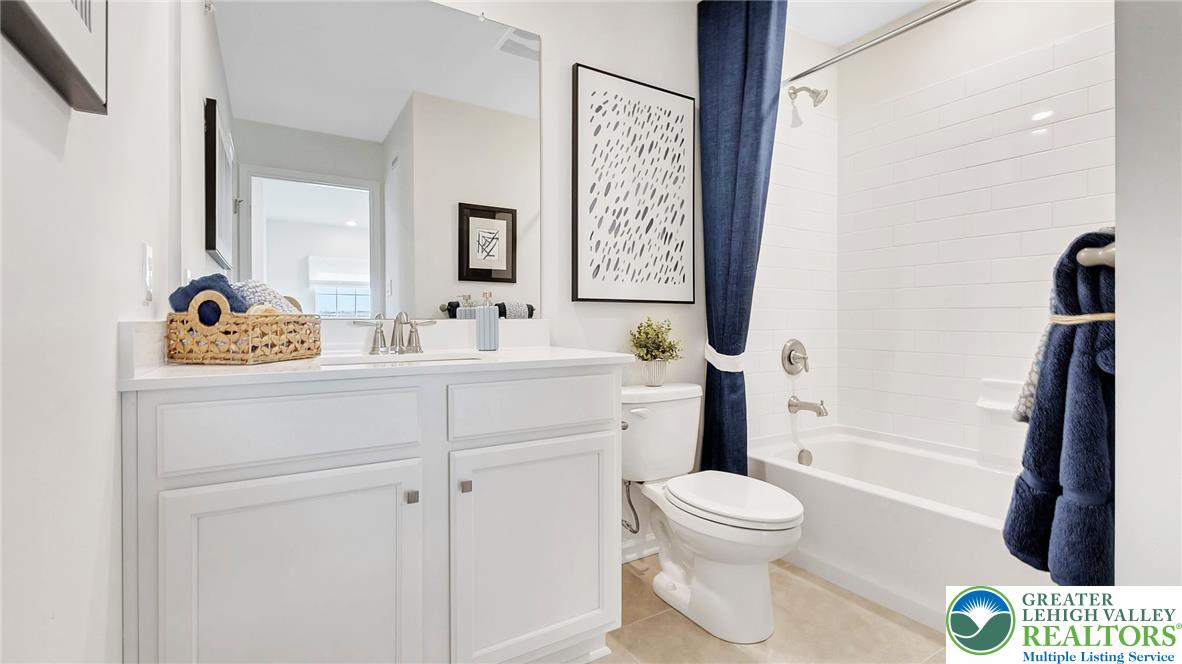 201 Winding Road Property Photo 26