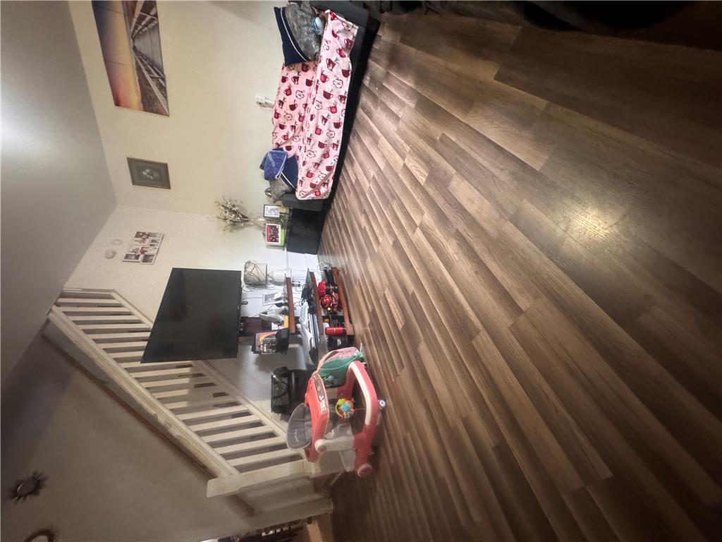 148 West Linden Street Property Photo 3