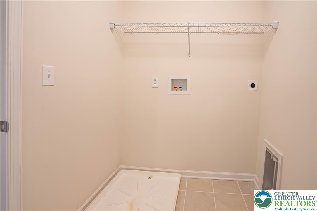 3740 Samantha Lane Property Photo 14