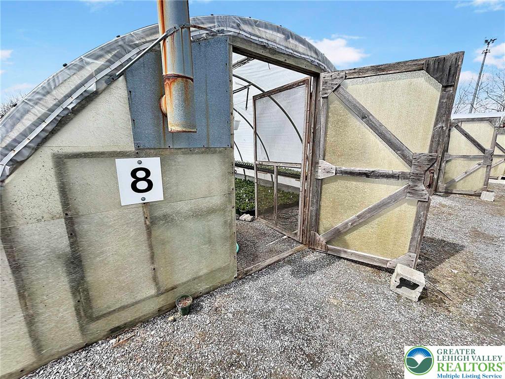 1422 Main Street Property Photo 24