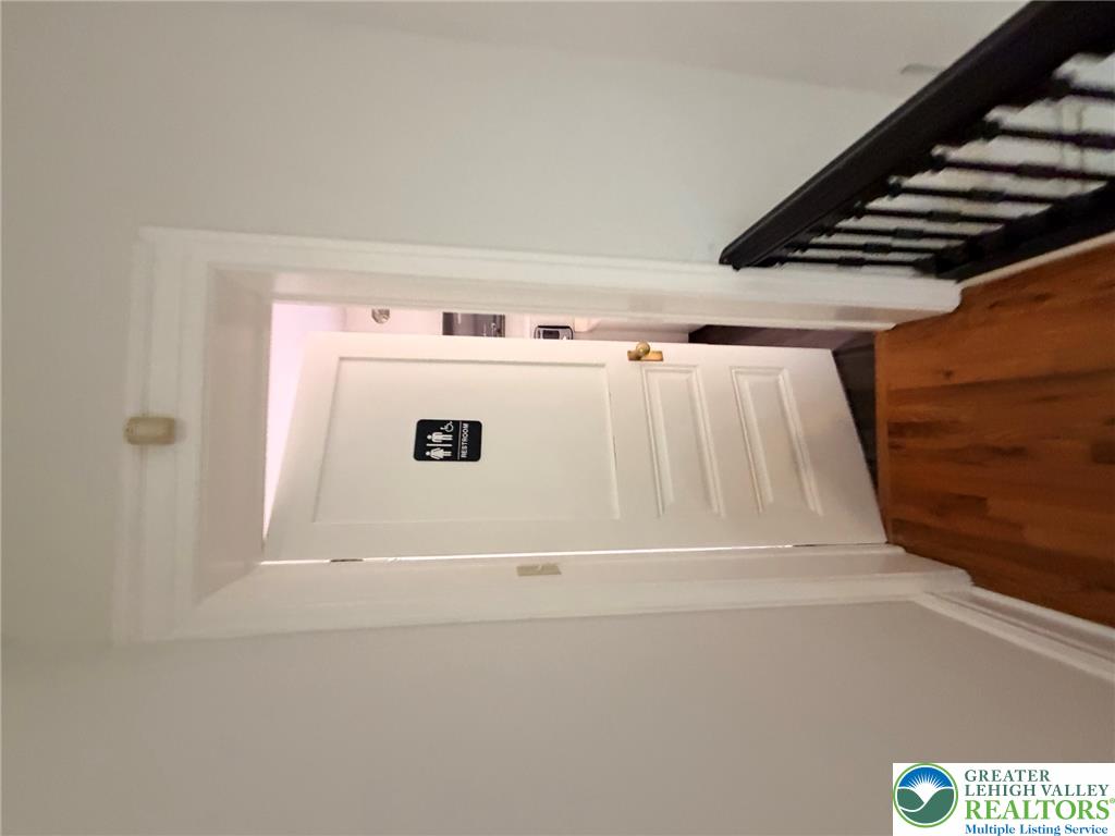 252 Spring Garden Street 2a Property Photo 11