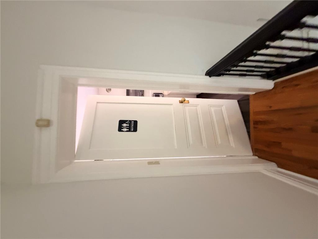 252 Spring Garden Street 2b Property Photo 4