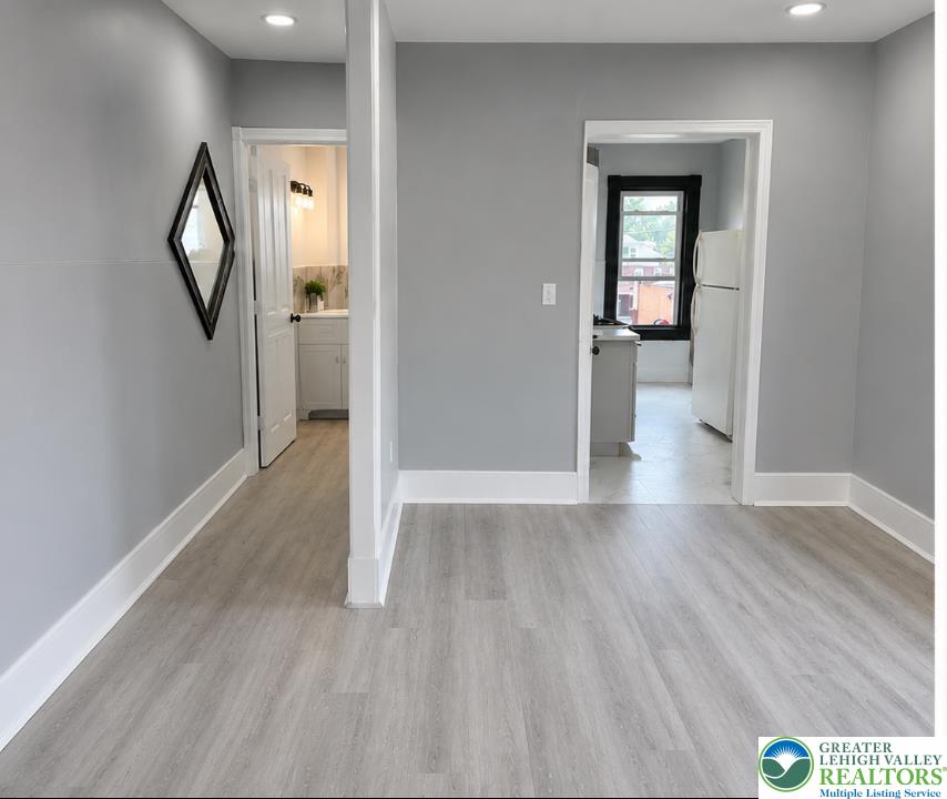 151 W Nesquehoning Street Property Photo 6