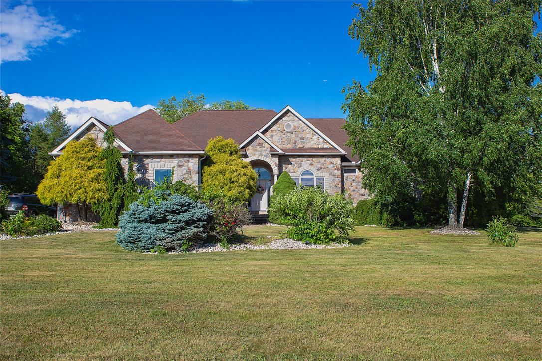 123 Chase Hollow Drive Property Photo 3