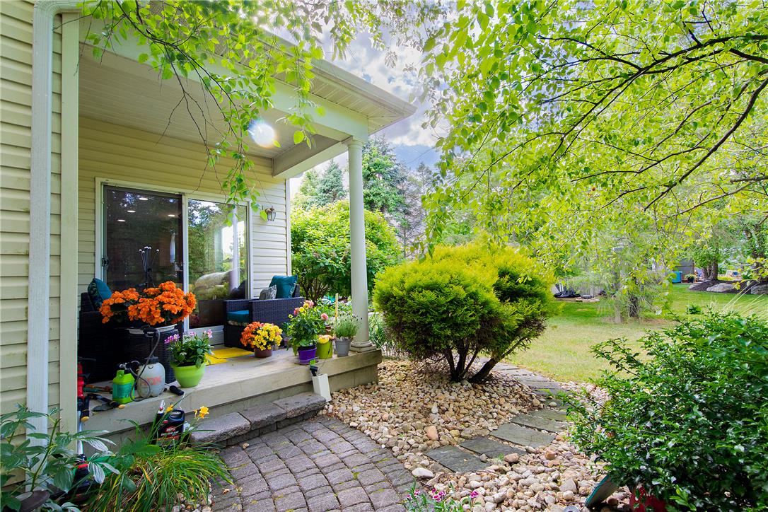 123 Chase Hollow Drive Property Photo 27