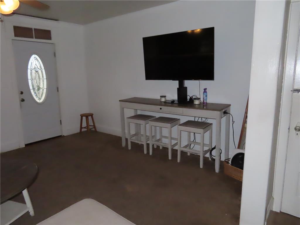 412 3rd Street Property Photo 6