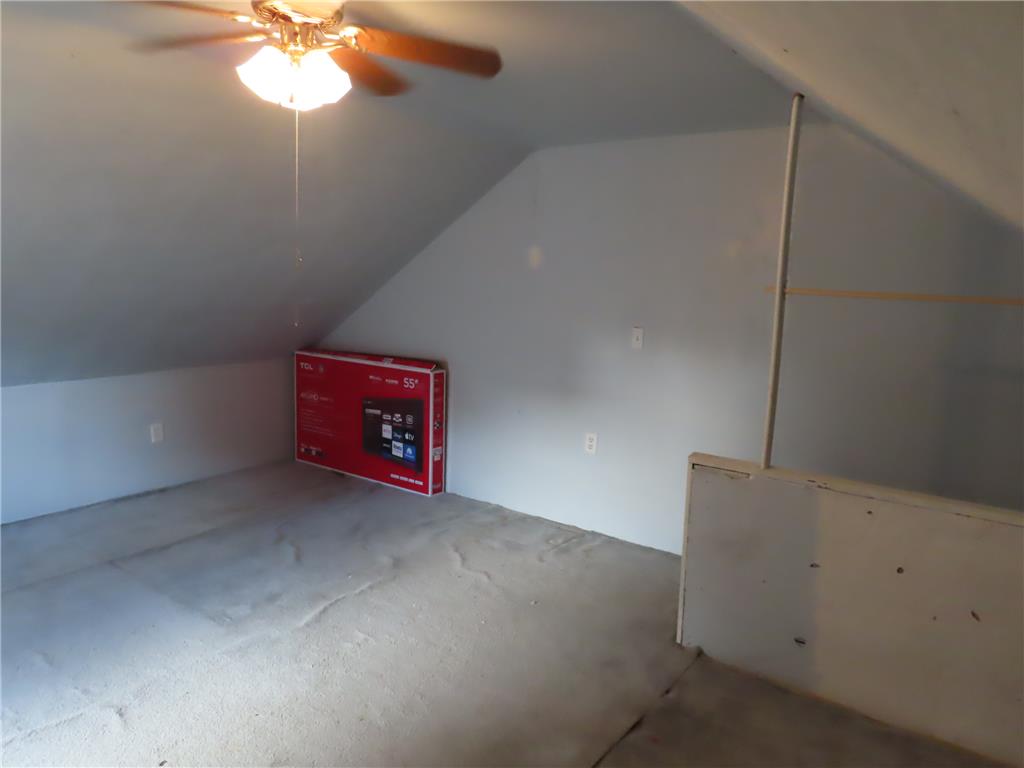 412 3rd Street Property Photo 28