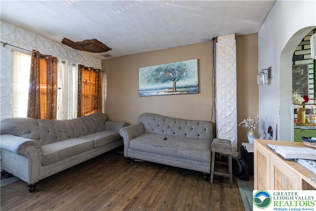 204 Clearfield Street Property Photo 11