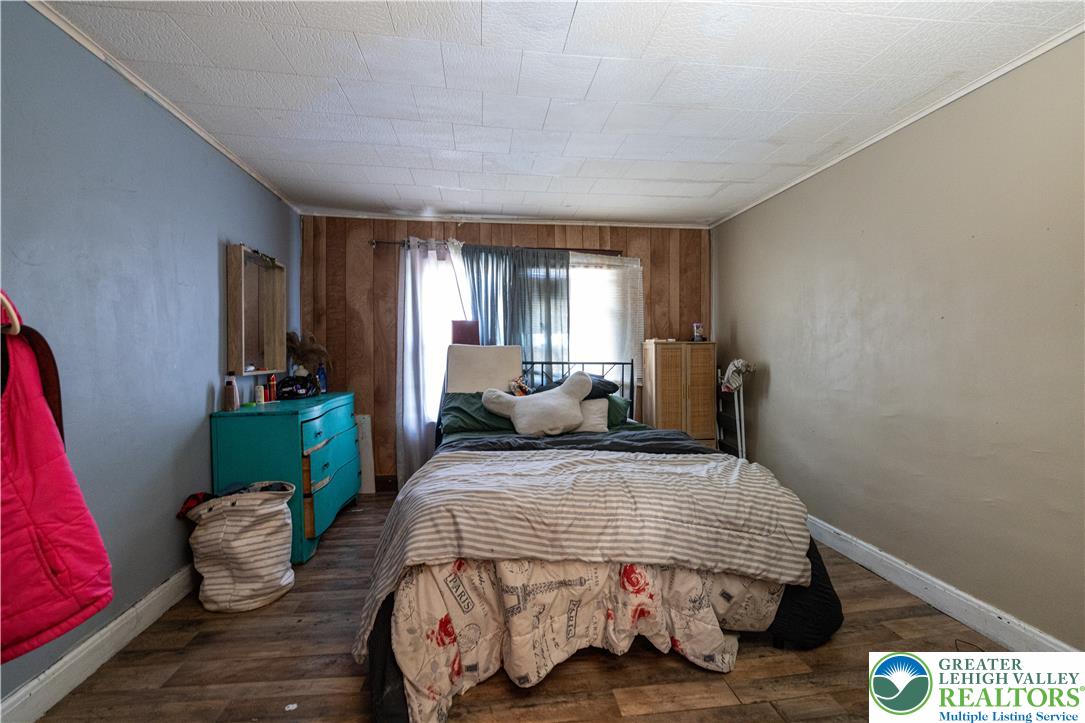 204 Clearfield Street Property Photo 17