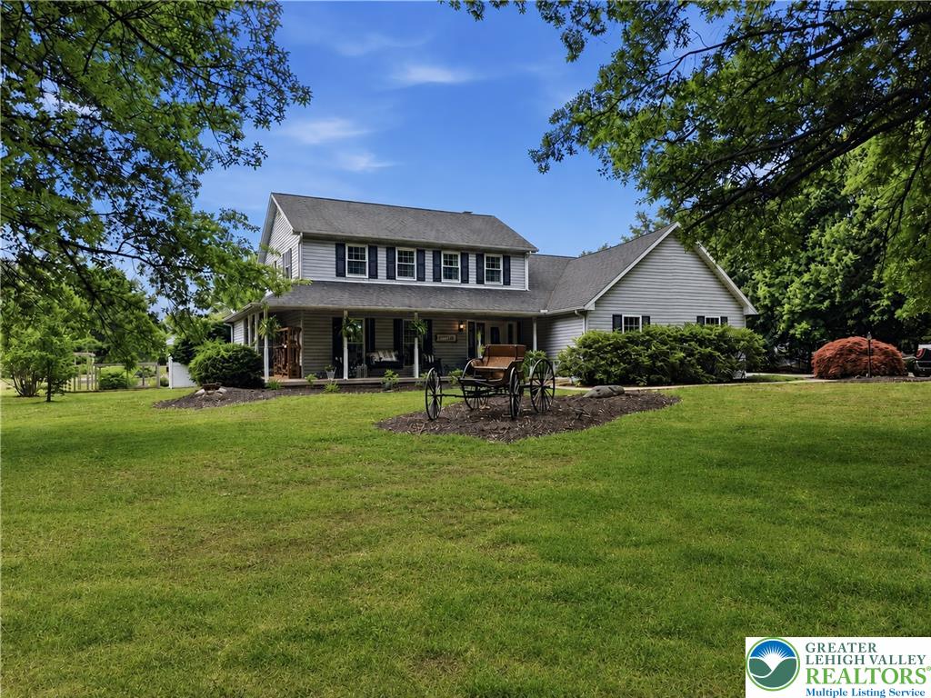 890 Lahr Road Property Photo 1