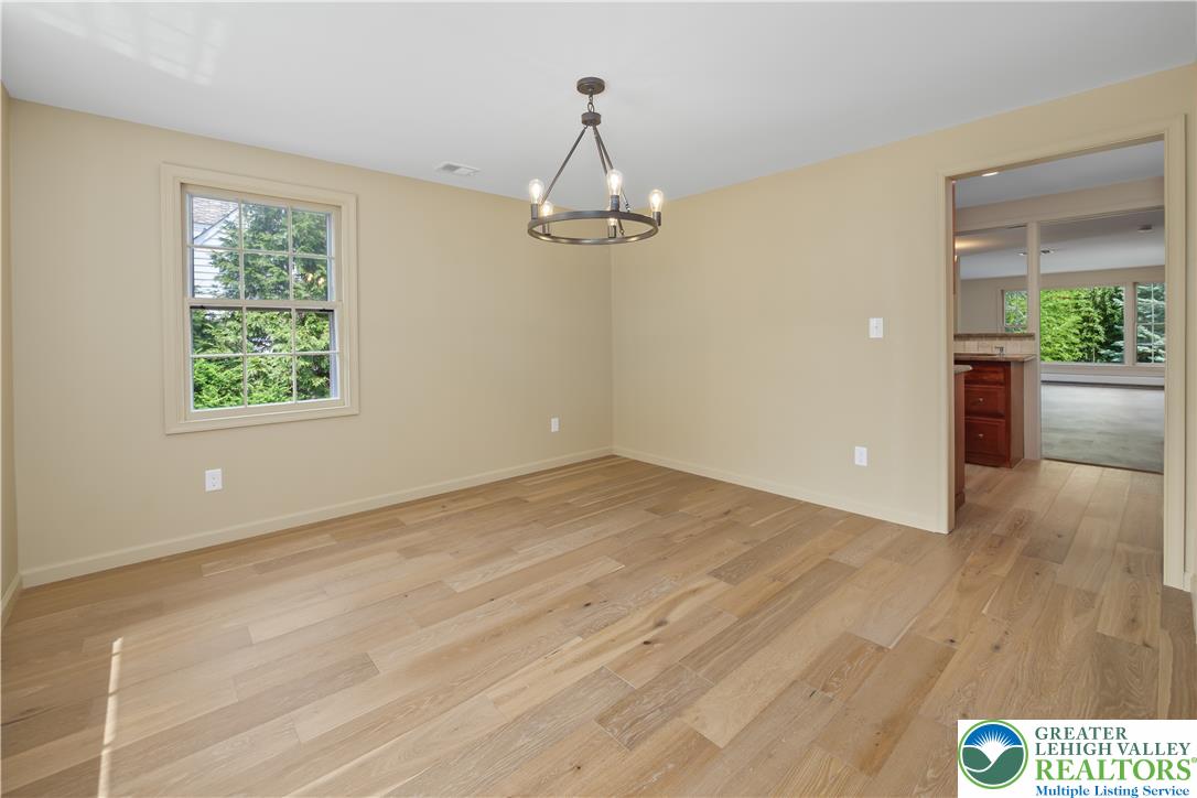 1020 Highland Avenue Property Photo 13