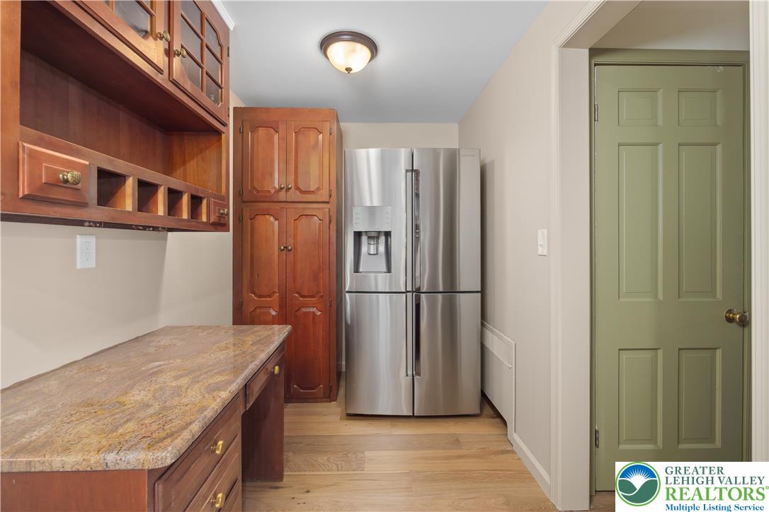 1020 Highland Avenue Property Photo 17