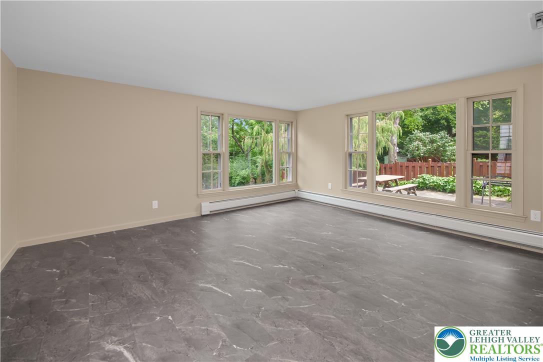 1020 Highland Avenue Property Photo 21