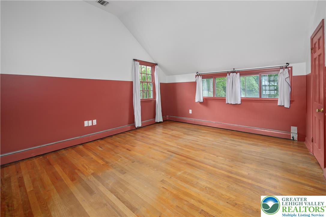 1020 Highland Avenue Property Photo 33