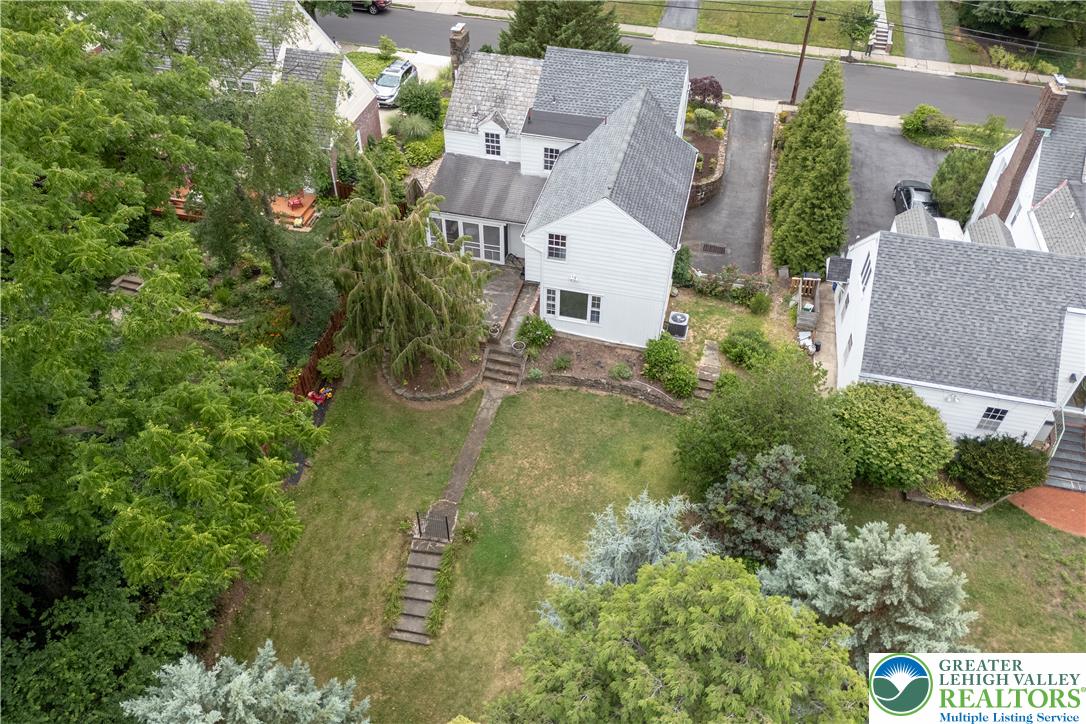 1020 Highland Avenue Property Photo 36
