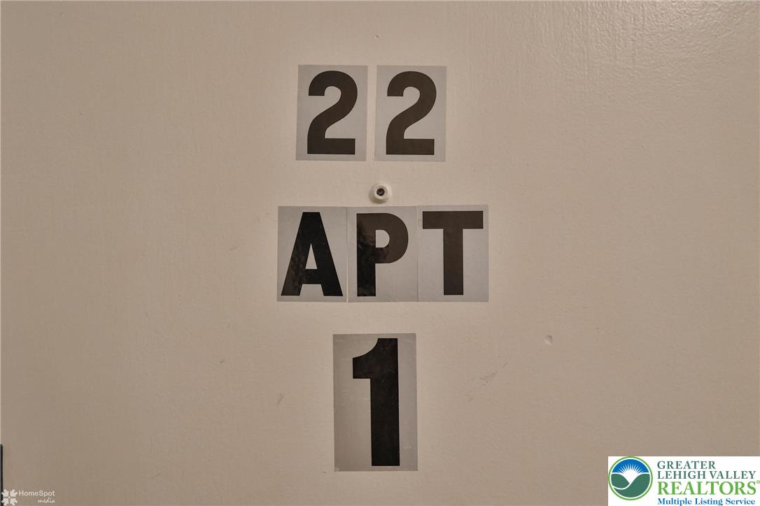 22 South 13th Street Property Photo 6