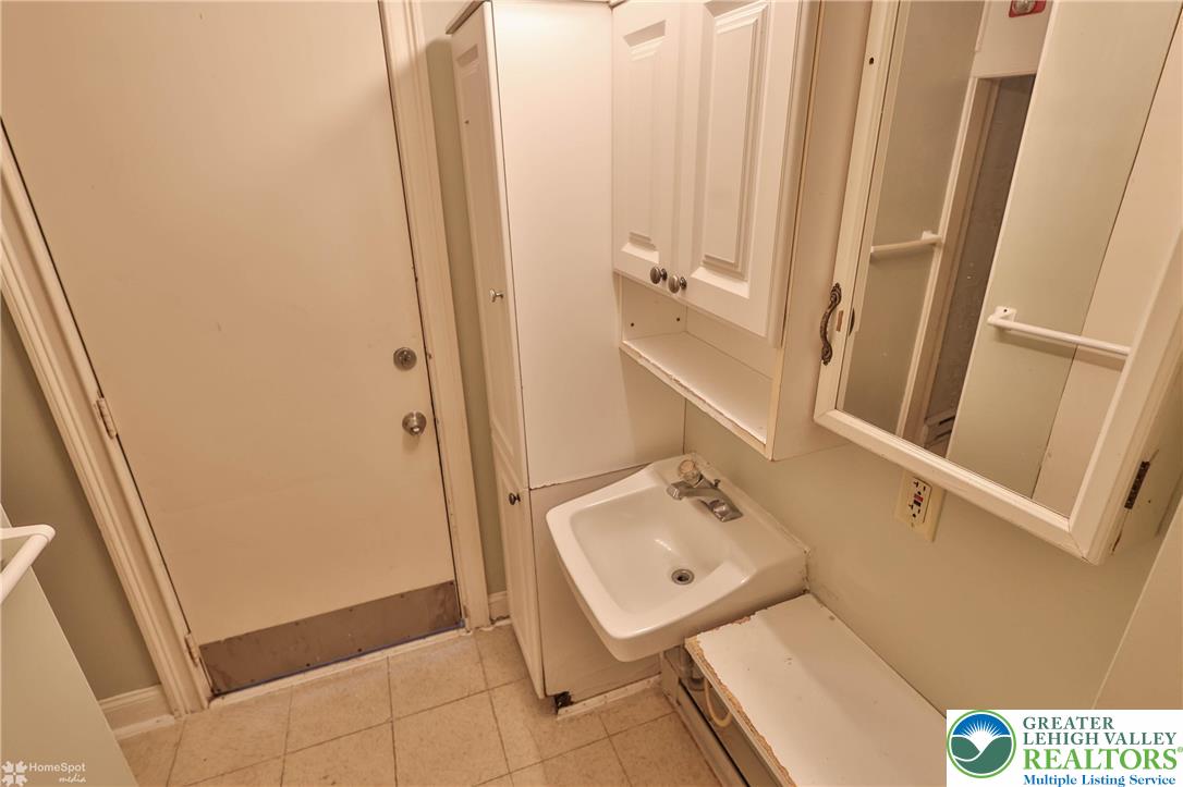 22 South 13th Street Property Photo 28