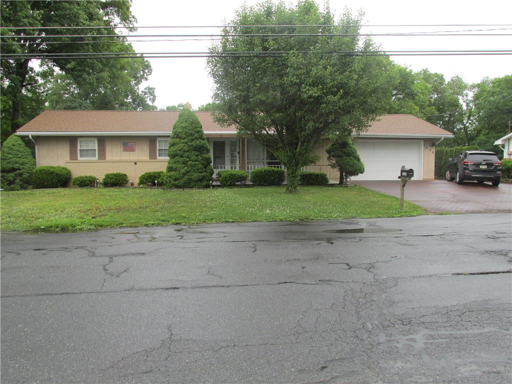 1026 Oakhurst Drive Property Photo 1