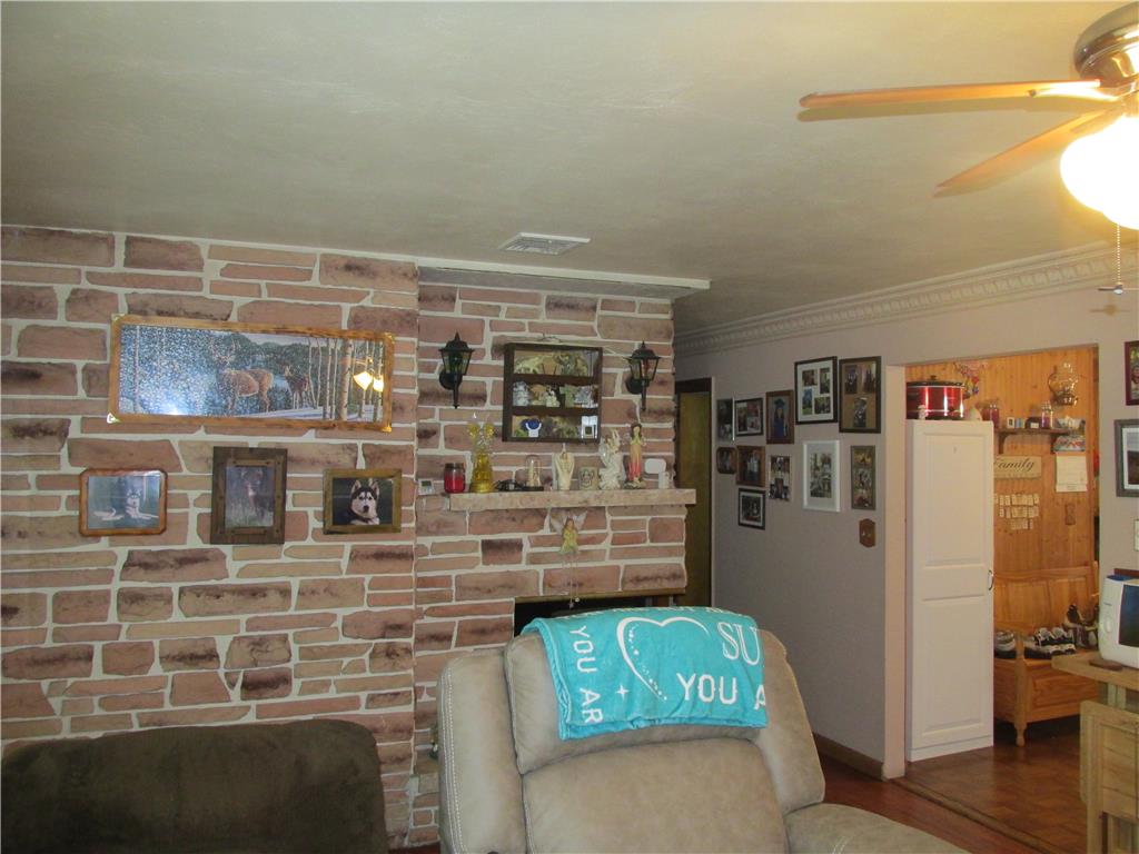 1026 Oakhurst Drive Property Photo 4