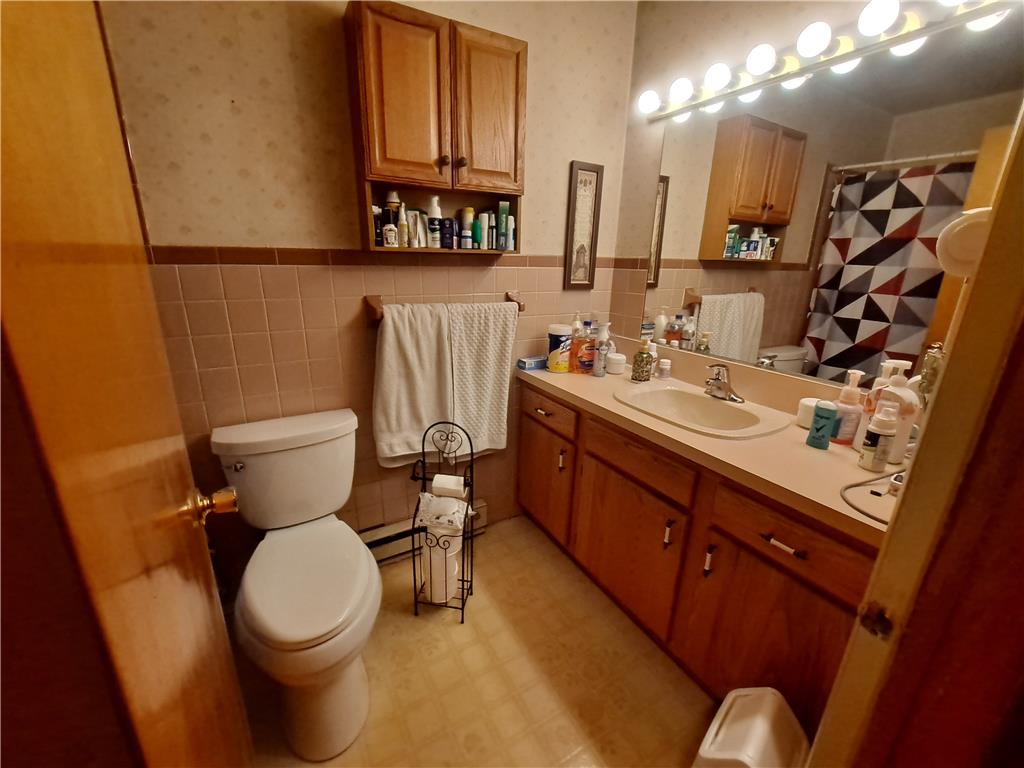 1026 Oakhurst Drive Property Photo 14