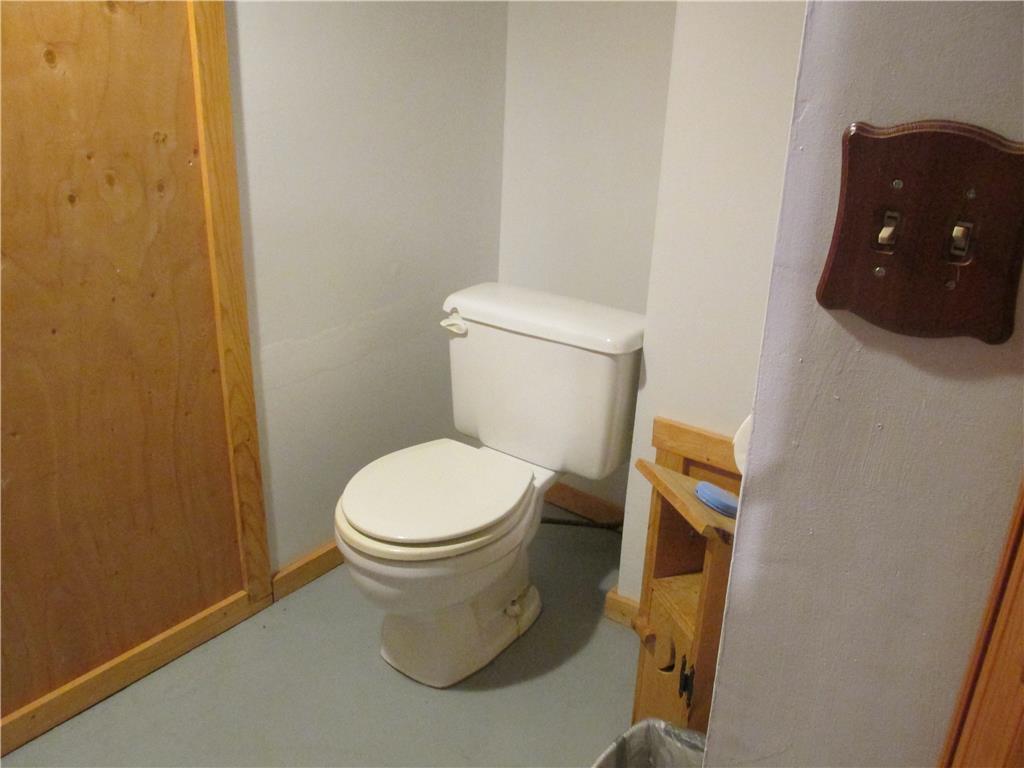 1026 Oakhurst Drive Property Photo 22