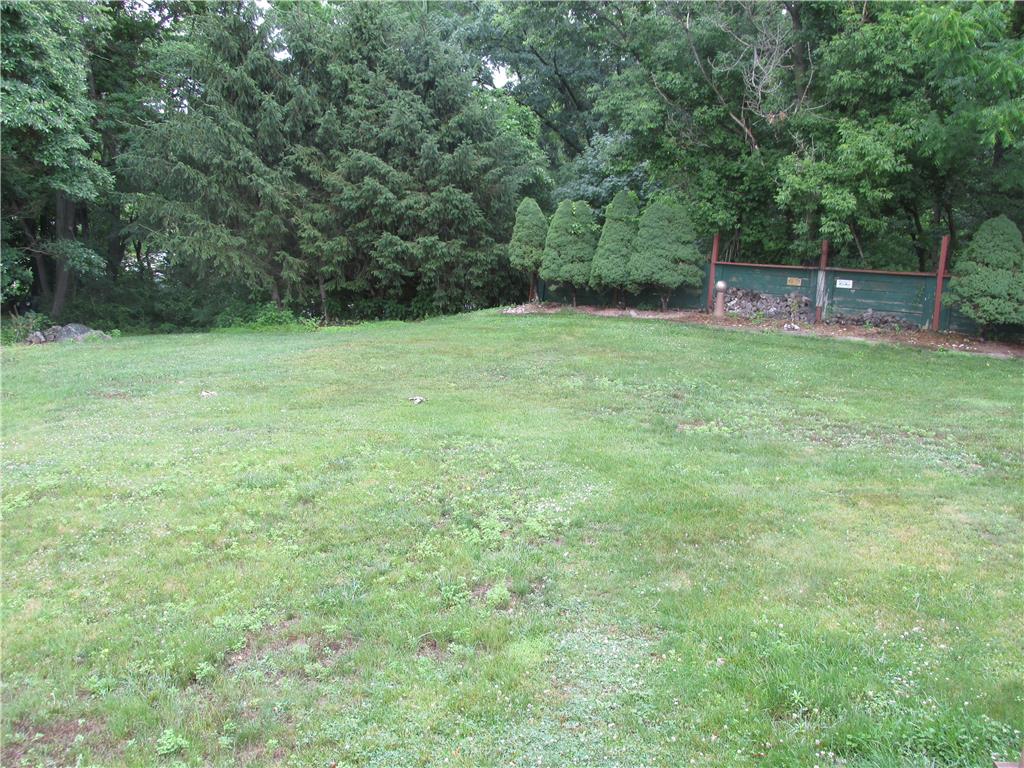 1026 Oakhurst Drive Property Photo 28