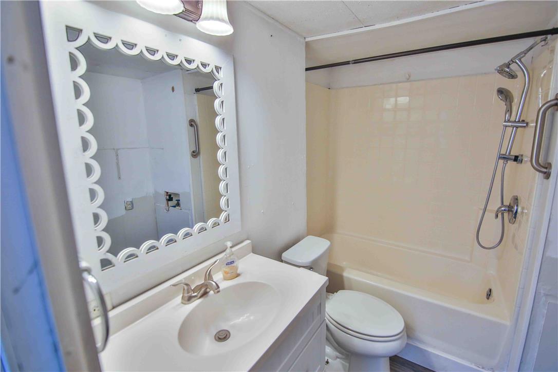 128 Concord Drive Property Photo 12