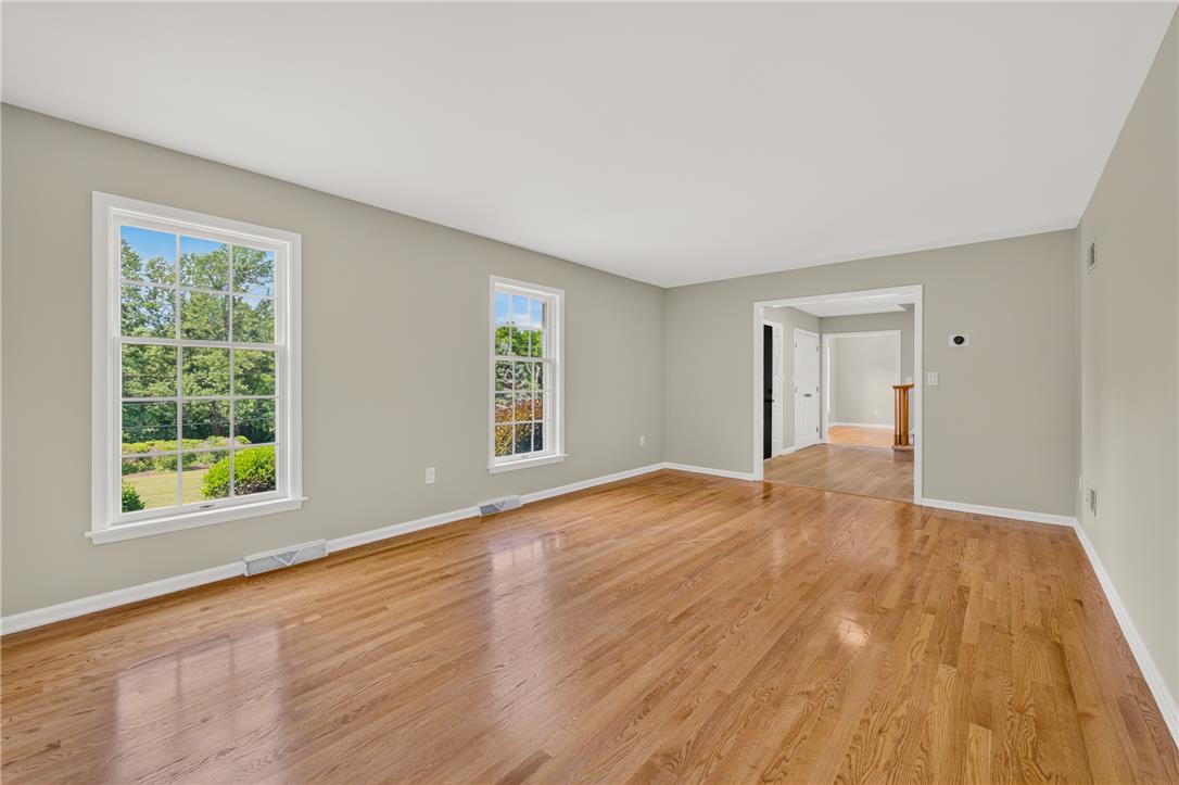 5642 Limeport Road Property Photo 10
