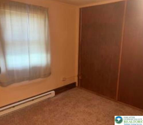 421 East Railroad Street Property Photo 18