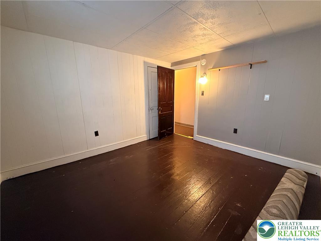 213 East Bertsch Street 3 Property Photo 11