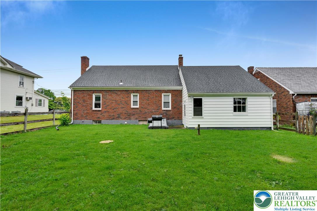 5140 Route 873 Property Photo 4