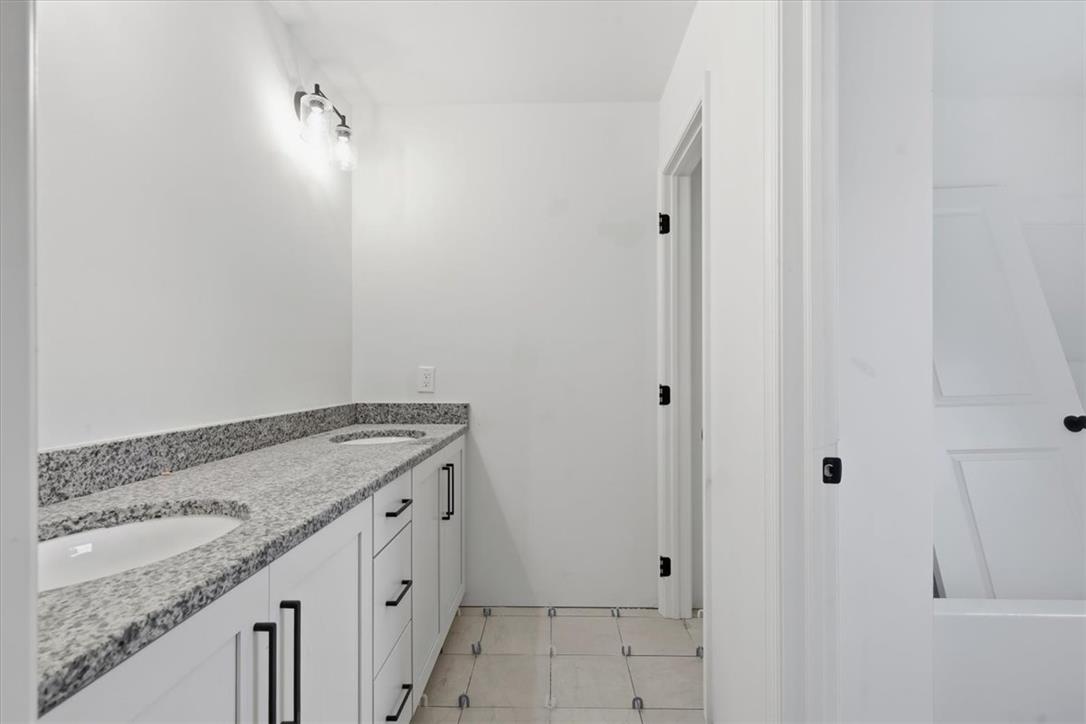1016 Fairway Drive 43 Property Photo 27