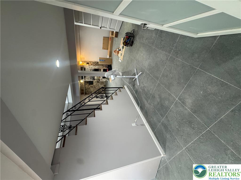 880 New York Avenue Property Photo 20