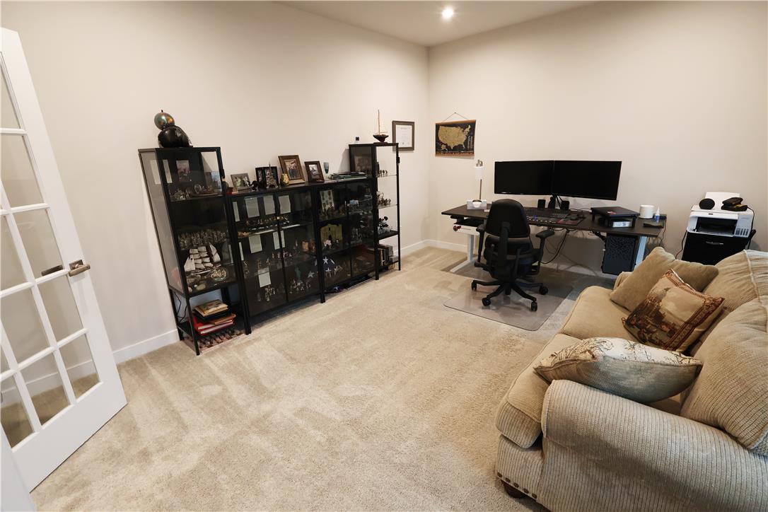 3904 Trythall Street Property Photo 10