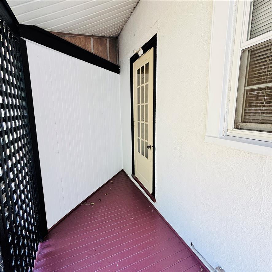 551 Park Property Photo 20