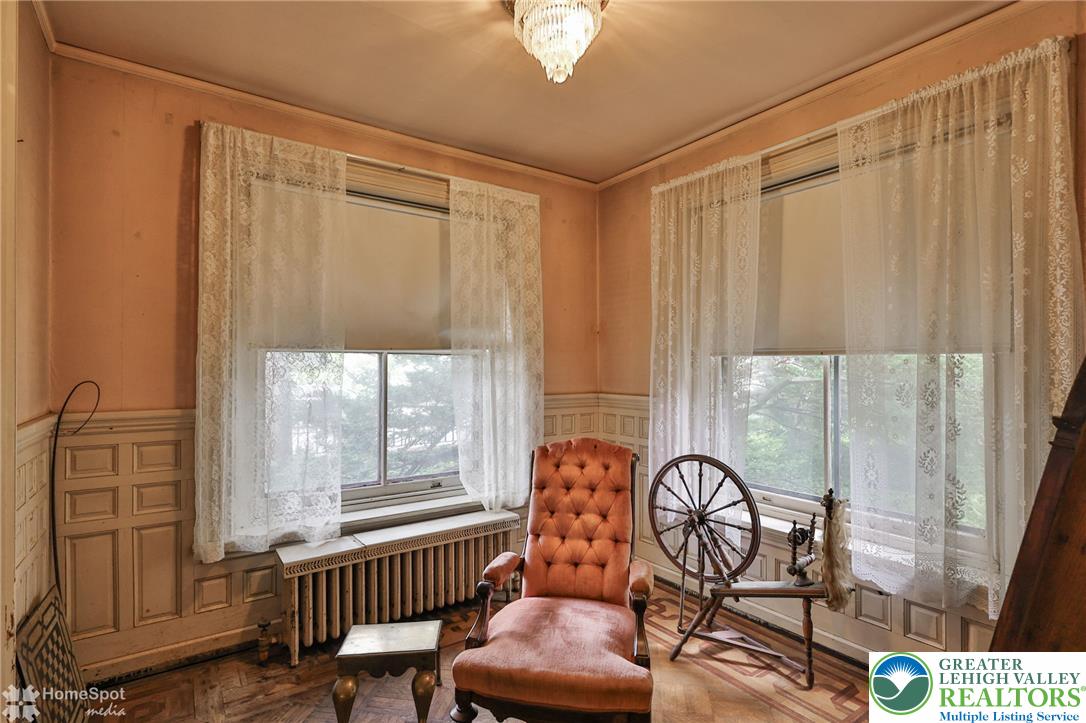 616 2nd Street Property Photo 18