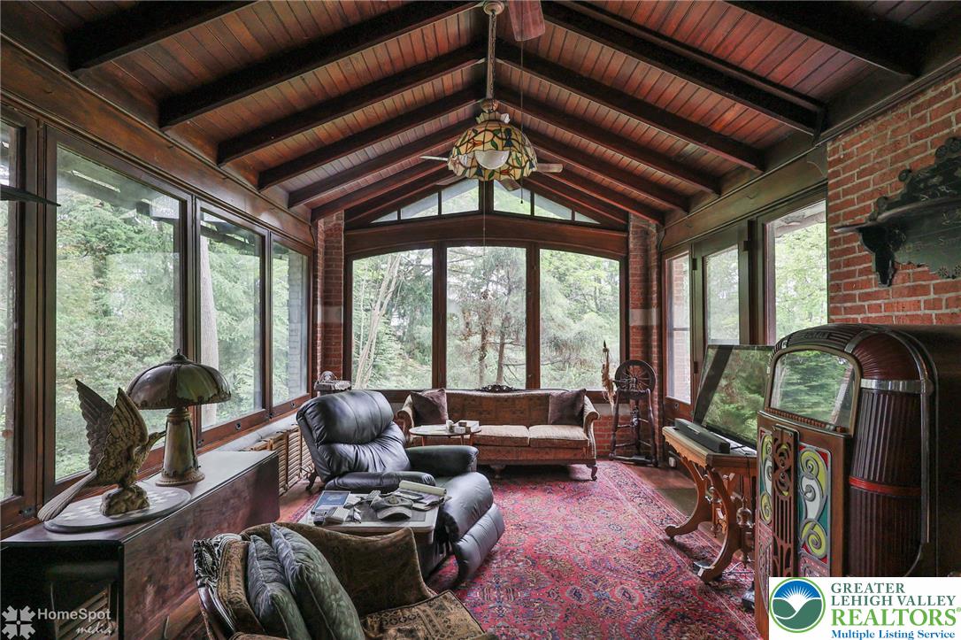 616 2nd Street Property Photo 22
