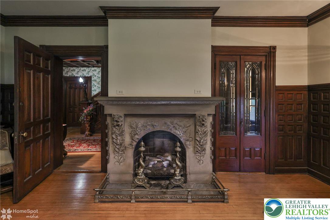 616 2nd Street Property Photo 27